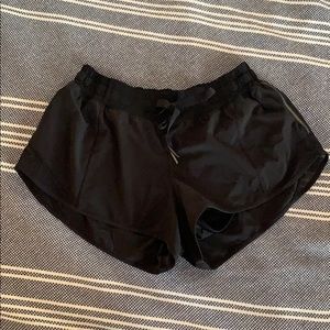 lululemon hotty hot shorts